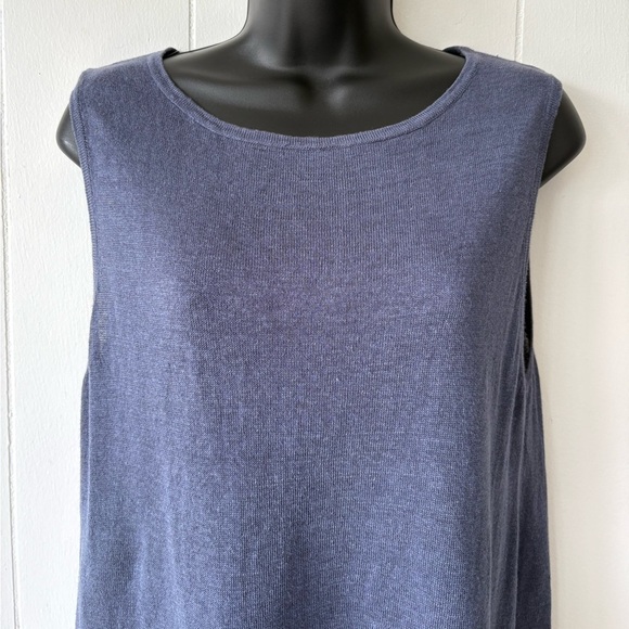 Contemporaine (Simons) Navy Linen Cami | Size Medium - Picture 7 of 8